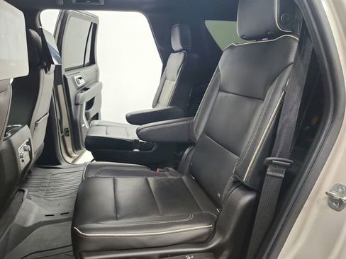 Used 2021 GMC Yukon SLT w/ SLT Luxury Plus Package image 36