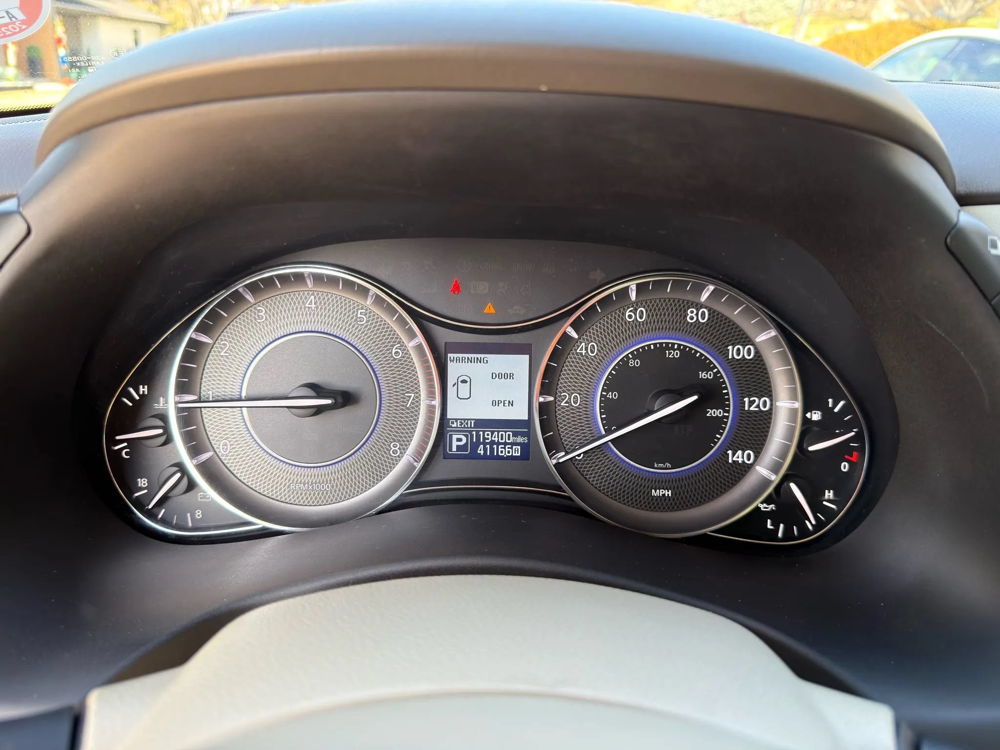 Used 2016 INFINITI QX80 4WD w/ Deluxe Technology Package image 28