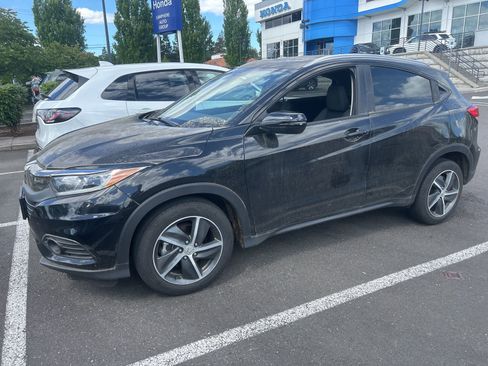 Used 2021 Honda HR-V EX image 1