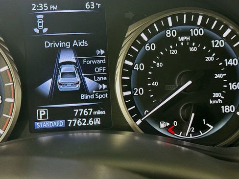 Used 2023 INFINITI Q50 Sensory image 14