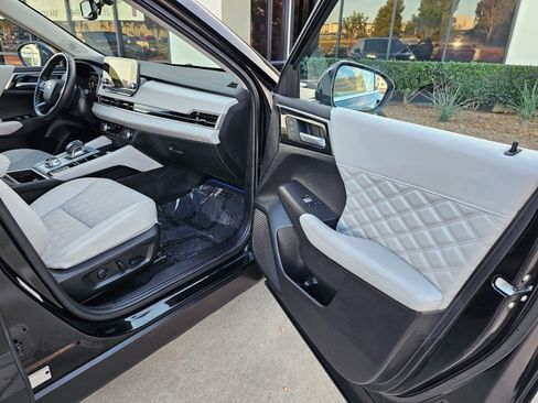 Used 2024 Mitsubishi Outlander SEL image 31