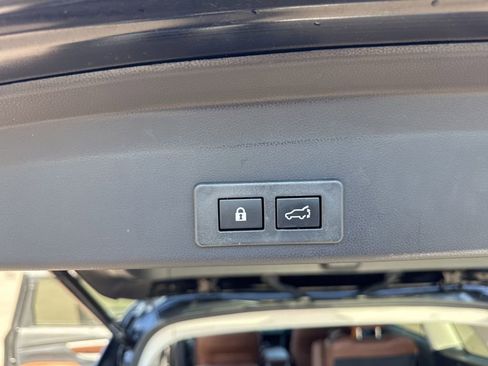 Used 2024 Subaru Ascent Touring AWD/4WD image 20