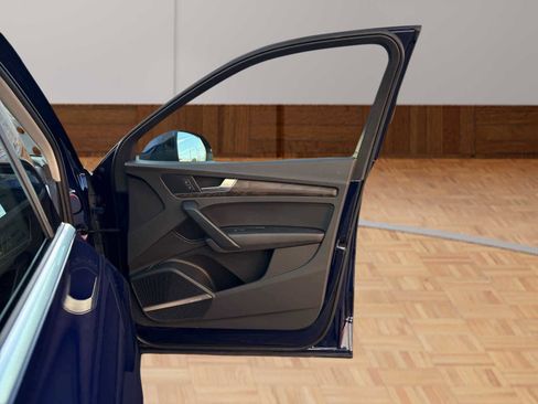 Used 2018 Audi Q5 2.0T Premium Plus w/ Premium Plus Package image 15