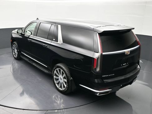 Used 2022 Cadillac Escalade ESV Premium Luxury Platinum w/ Heavy-Duty Trailer Package AWD/4WD image 15