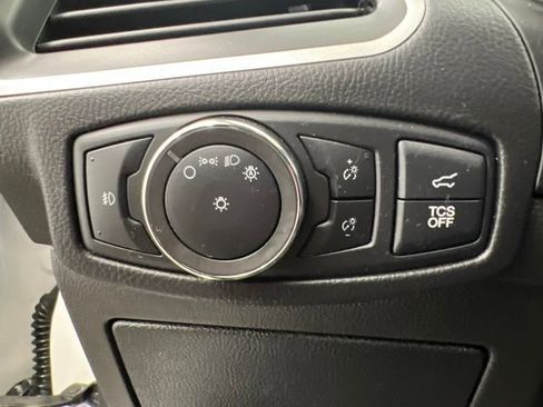 Used 2022 Ford Edge SEL w/ Convenience Package AWD/4WD image 19