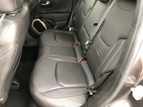 Used 2016 Jeep Renegade Limited AWD/4WD image 23