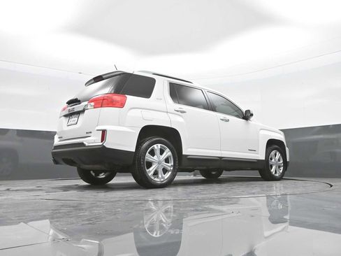 Used 2017 GMC Terrain SLT w/ Open Road Package AWD/4WD image 45