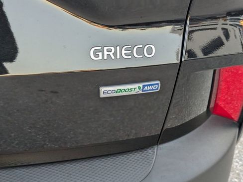 Used 2020 Ford Escape SE image 12