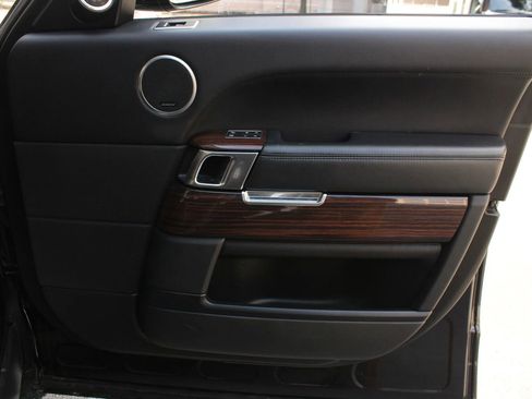 Used 2016 Land Rover Range Rover Supercharged image 26