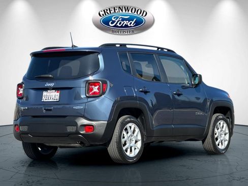 Used 2022 Jeep Renegade Latitude image 4