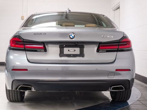 Used 2023 BMW 530i w/ Premium Package RWD image 35
