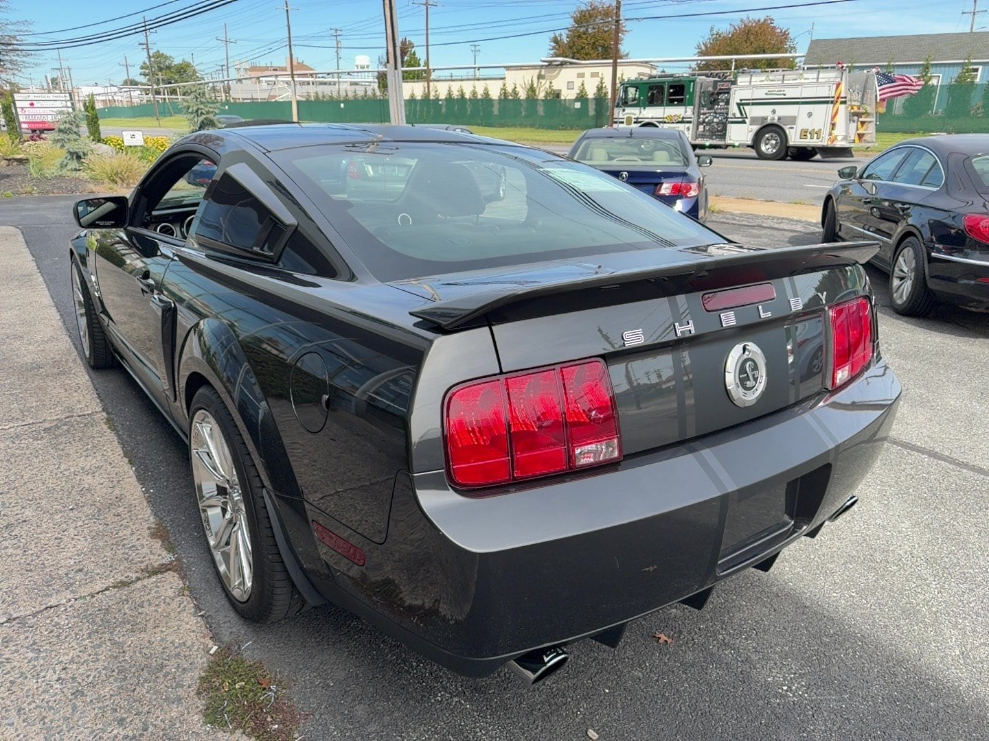 Used 2007 Ford Mustang Shelby GT500 RWD image 4