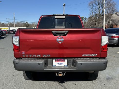 Used 2016 Nissan Titan PRO-4X image 4