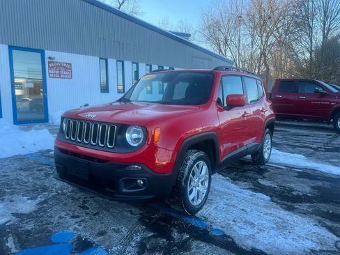 Used 2015 Jeep Renegade Latitude image 1