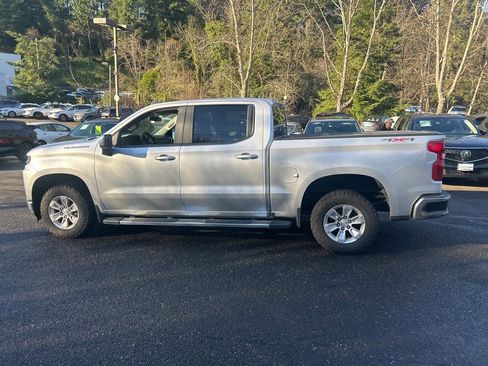 Used 2021 Chevrolet Silverado 1500 LT image 6