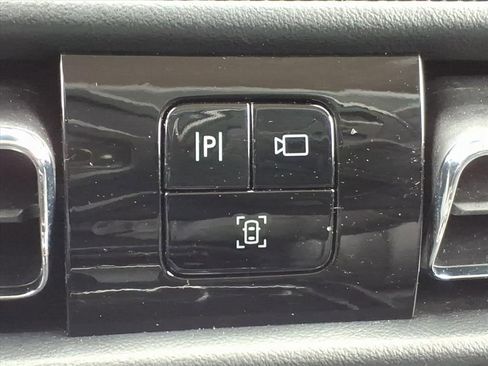 Certified 2023 Lincoln Nautilus AWD w/ Premium Package image 26