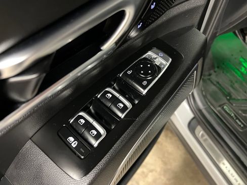 Used 2022 Kia Telluride SX w/ SX Prestige Package AWD/4WD image 26