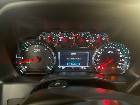 Used 2018 GMC Sierra 1500 SLE w/ SLE Value Package AWD/4WD image 21