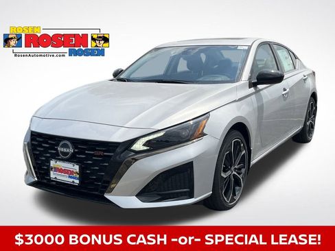 New 2025 Nissan Altima 2.5 SR w/ SR Premium Package image 1