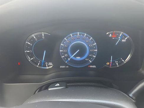 Used 2019 Cadillac Escalade Premium Luxury AWD/4WD image 11