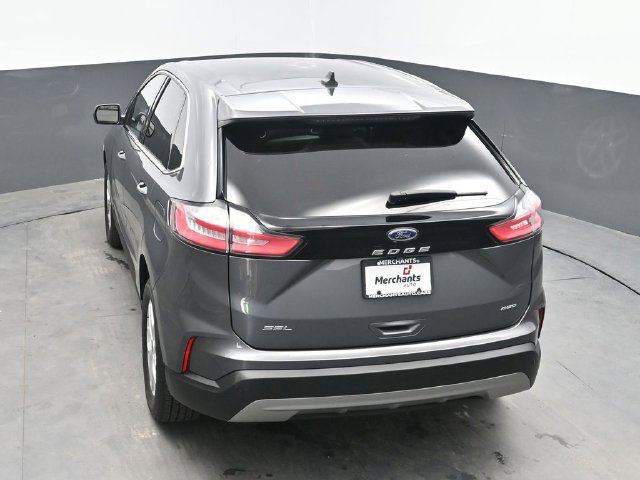 Used 2022 Ford Edge SEL AWD/4WD image 36