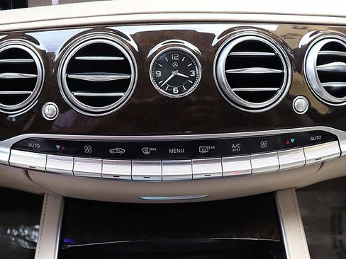 Used 2015 Mercedes-Benz S 550 Sedan image 36