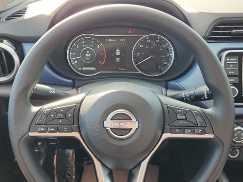 Used 2025 Nissan Versa SV w/ Trunk Package FWD image 15