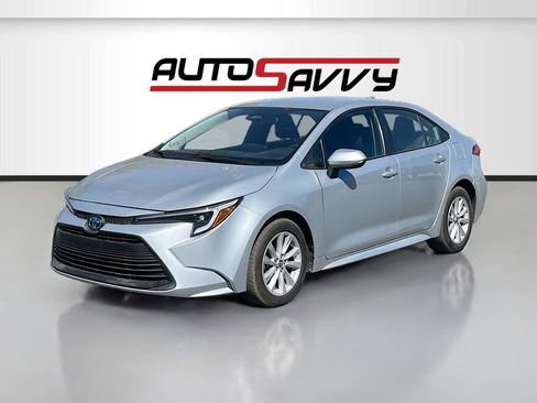Used 2024 Toyota Corolla Hybrid Sedan FWD image 3