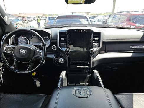 Used 2023 RAM 1500 Laramie AWD/4WD image 5