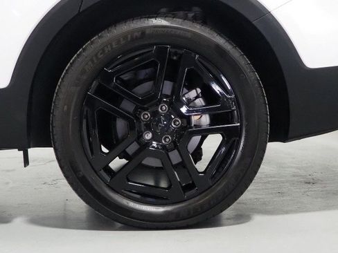 Used 2025 Kia Telluride SX X-Line AWD/4WD image 62