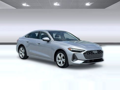 Used 2025 Audi A5 2.0T Premium Plus w/ Premium Plus AWD/4WD image 7