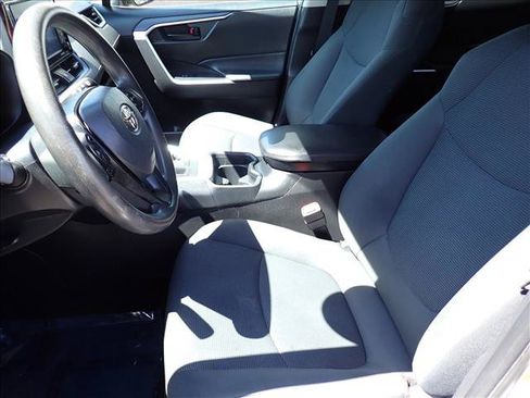 Used 2020 Toyota RAV4 LE w/ All Weather Liner Package AWD/4WD image 11