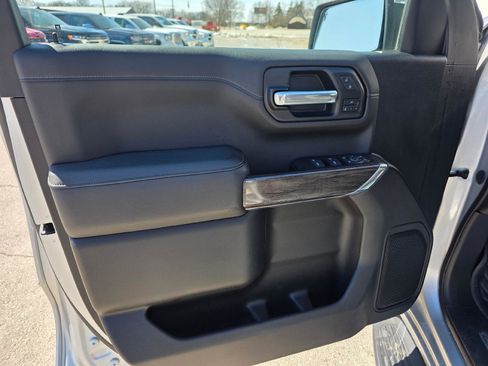 Used 2021 Chevrolet Silverado 1500 LTZ image 10