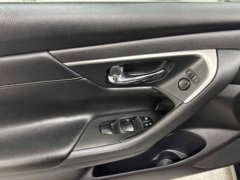 Used 2015 Nissan Altima 2.5 S w/ Power Driver Seat Package image 15