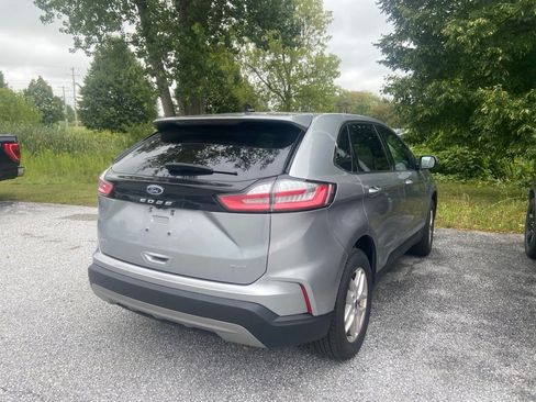 Used 2024 Ford Edge SEL AWD/4WD image 5