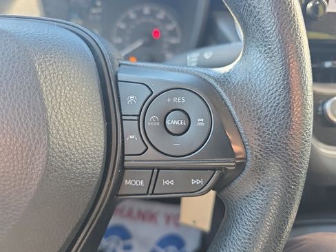 Used 2023 Toyota Corolla LE image 20