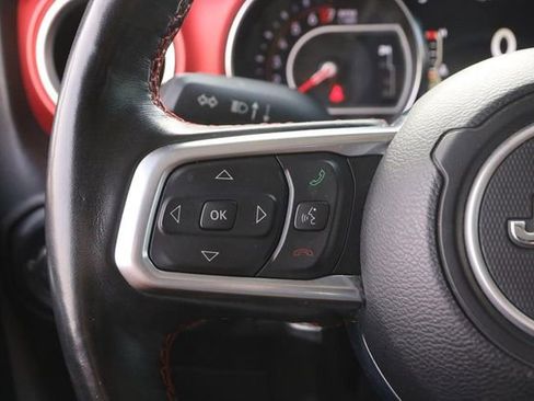 Used 2021 Jeep Gladiator Rubicon image 12