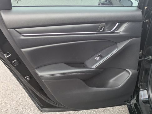 Used 2021 Honda Accord Sport Special Edition image 14