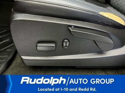Used 2016 Chevrolet Colorado Z71 image 11