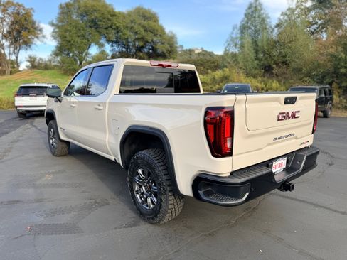 New 2026 GMC Sierra 1500 AT4X image 6