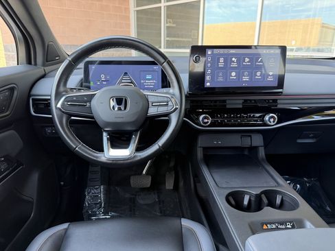 Used 2024 Honda Prologue Touring image 16