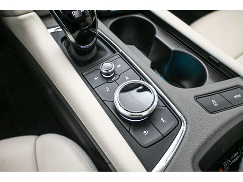 Used 2024 Cadillac XT5 Premium Luxury FWD image 44