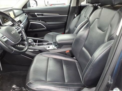 Used 2022 Kia Telluride S image 11
