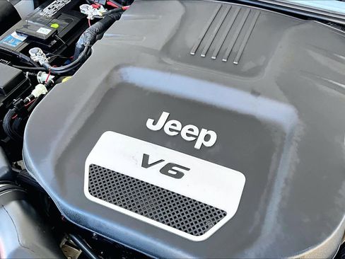 Used 2016 Jeep Wrangler Unlimited Sport w/ Quick Order Package 24S image 31