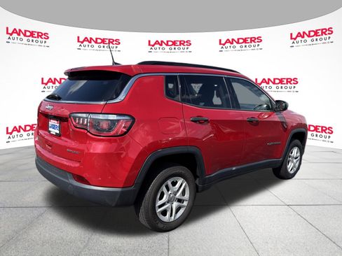 Used 2020 Jeep Compass Sport AWD/4WD image 3