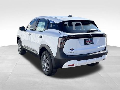 New 2026 Nissan Kicks S image 6