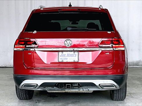 Used 2018 Volkswagen Atlas SE image 3