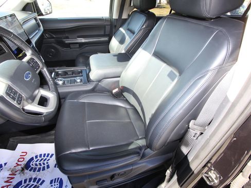 Certified 2022 Ford Expedition Max XLT AWD/4WD image 9