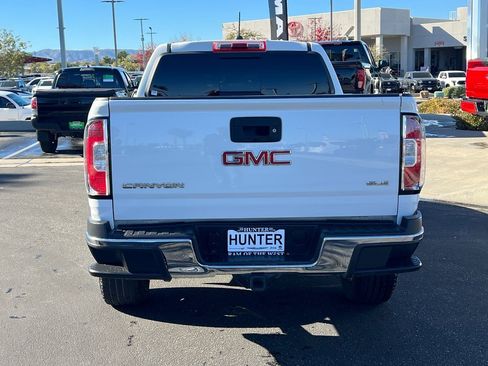 Used 2017 GMC Canyon SLE w/ SLE Convenience Package image 5