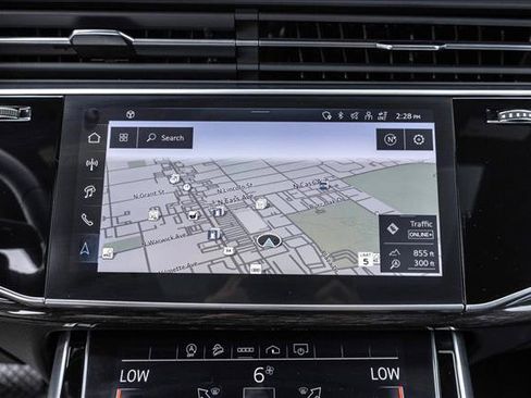 Used 2025 Audi Q7 2.0T Premium w/ Convenience Package AWD/4WD image 17